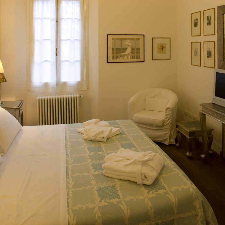 M Club De Luxe B&B Равенна Номер фото
