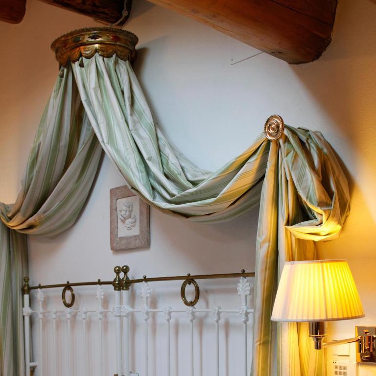 M Club De Luxe B&B Равенна Номер фото